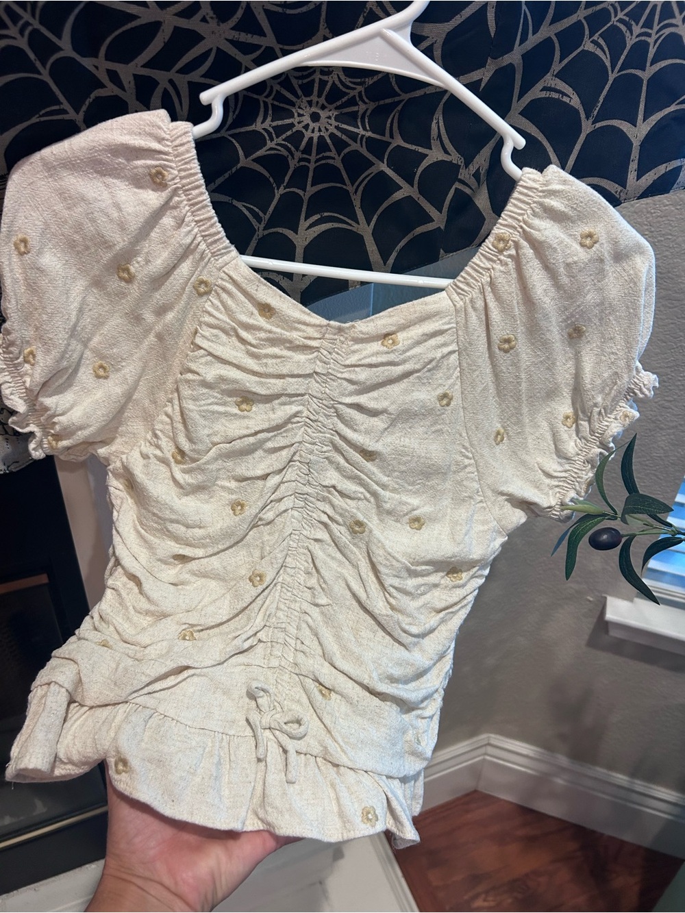 Zara Floral Ruched Blouse Cream Girls 13-14 Years Like New